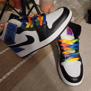 Youth sneakers
